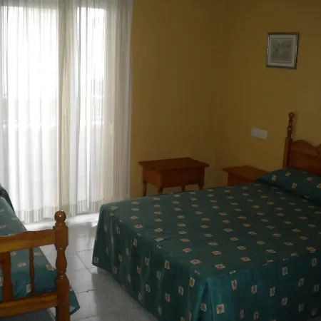 Cano Ξενοδοχείο Τορεβιέχα