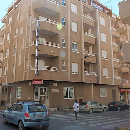 Cano Hotel *
