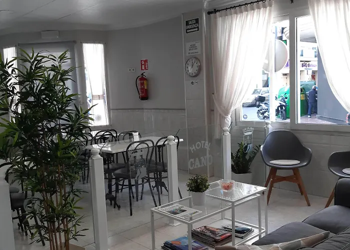 Cano Ξενοδοχείο
