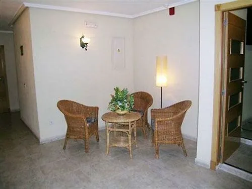 Cano Hotell