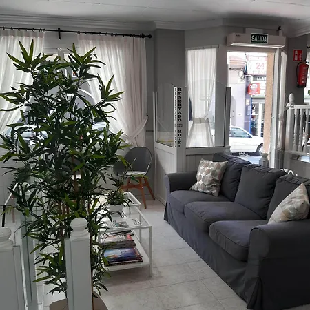 ホテル Cano トレビエハ